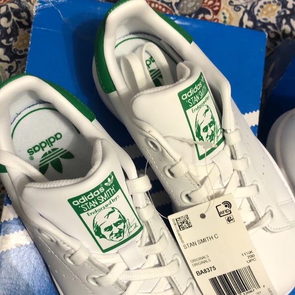 Stan Smith adidas “KIDS” - Picture 2 of 6